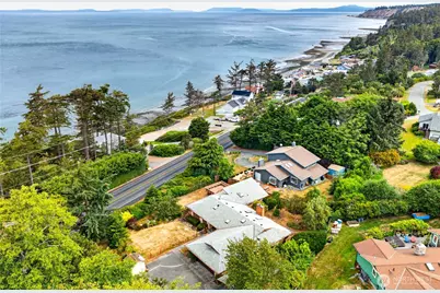2452 Williams Road, Oak Harbor, WA 98277 - Photo 32