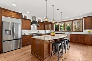 9026 NE 127th Pl, Kirkland, WA 98034 - Photo 10