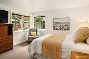 8620 21st Ave NW, Seattle, WA 98117 - Photo 16