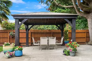 8620 21st Ave NW, Seattle, WA 98117 - Photo 28