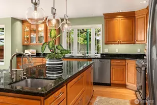 8620 21st Ave NW, Seattle, WA 98117 - Photo 6