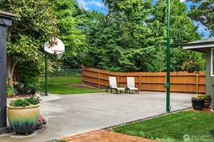 8620 21st Ave NW, Seattle, WA 98117 - Photo 32