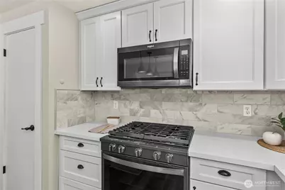 22736 SE 266th Street, Maple Valley, WA 98038 - Photo 10