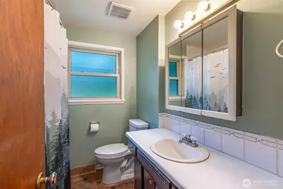 1022 S 197th Street, Des Moines, WA 98148 - Photo 8