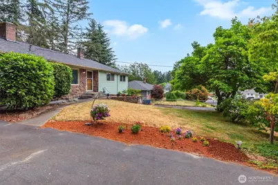 1022 S 197th Street, Des Moines, WA 98148 - Photo 1