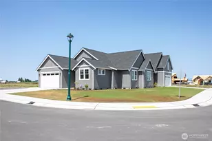 400 W 3rd St, Everson, WA 98247 - Photo 4