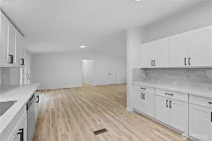 22510 196th St E, Orting, WA 98360 - Photo 10