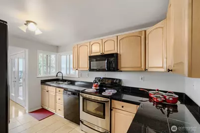 722 S 31st Avenue, Seattle, WA 98144 - Photo 10