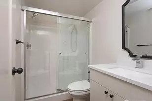 706 N 78th St, Seattle, WA 98103 - Photo 32