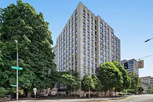 1105 Spring St, Seattle, WA 98104 - Photo 24