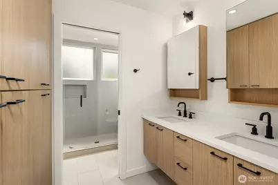2239 Minor Avenue E #C, Seattle, WA 98102 - Photo 16