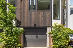 2239 Minor Ave E, Seattle, WA 98102 - Photo 2