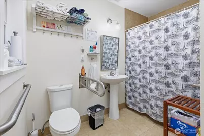 [Address not provided], Lynnwood, WA 98037 - Photo 4