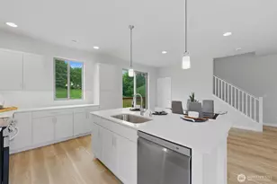 12506 SE 256th Pl, Kent, WA 98030 - Photo 10