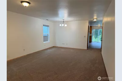 37107 SE Stewart Street, Snoqualmie, WA 98065 - Photo 2