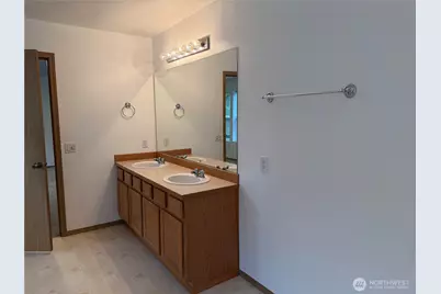 37107 SE Stewart Street, Snoqualmie, WA 98065 - Photo 12