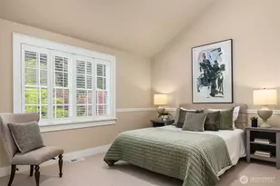 10910 NE 18th Pl, Bellevue, WA 98004 - Photo 34