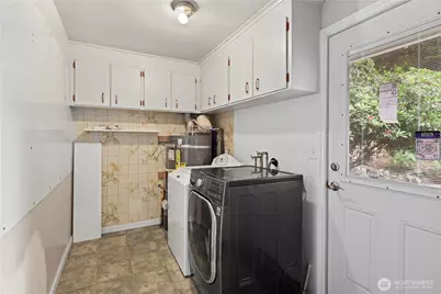 15415 64th Avenue NE, Kenmore, WA 98028 - Photo 16