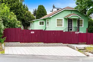 908 N 102nd, Seattle, WA 98133 - Photo 2