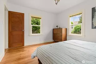 908 N 102nd, Seattle, WA 98133 - Photo 16