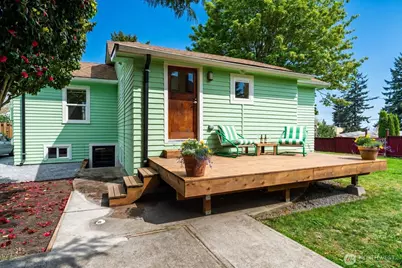 908 N 102nd, Seattle, WA 98133 - Photo 36
