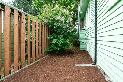 908 N 102nd, Seattle, WA 98133 - Photo 38