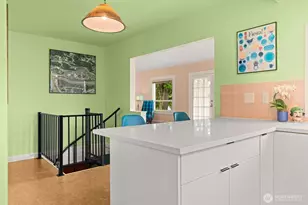 908 N 102nd, Seattle, WA 98133 - Photo 22
