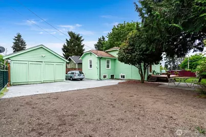 908 N 102nd, Seattle, WA 98133 - Photo 34