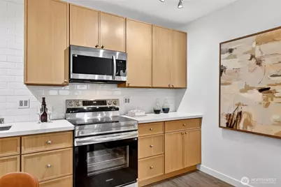 6547 42nd Avenue SW #303, Seattle, WA 98136 - Photo 10