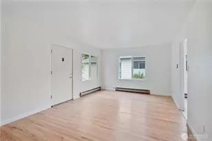 1034 16th Ave, Longview, WA 98632 - Photo 8