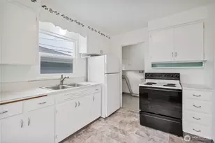 1034 16th Ave, Longview, WA 98632 - Photo 10