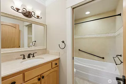 3821 Shelby Road, Lynnwood, WA 98087 - Photo 20