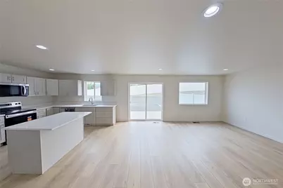 24 Bruno Drive Unit A & B, Malaga, WA 98828 - Photo 6