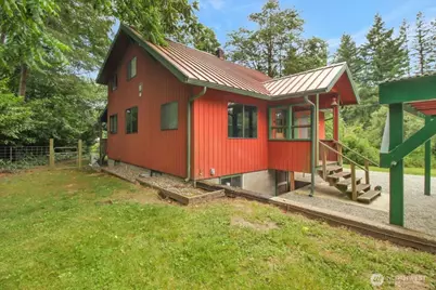24713 State Route 530 NE, Arlington, WA 98223 - Photo 2