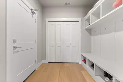 8815 NE 204th Street, Bothell, WA 98011 - Photo 18