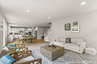 8815 NE 204th Street, Bothell, WA 98011 - Photo 6