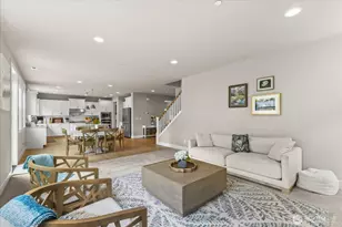8815 NE 204th St, Bothell, WA 98011 - Photo 6