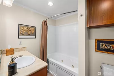 17834 SE 40th Place, Bellevue, WA 98008 - Photo 18
