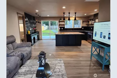 16405 NE 16th Place, Bellevue, WA 98008 - Photo 2
