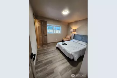16405 NE 16th Place, Bellevue, WA 98008 - Photo 10