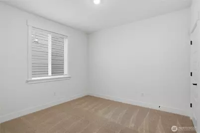20104 165th Street E, Bonney Lake, WA 98391 - Photo 22