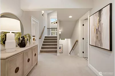 11056 SE 30th St, Bellevue, WA 98004 - Photo 20