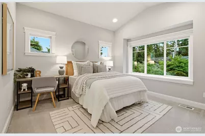 11056 SE 30th St, Bellevue, WA 98004 - Photo 28