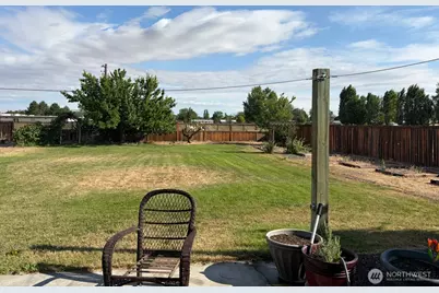 9042 Forrestal Lane #B, Moses Lake, WA 98837 - Photo 20