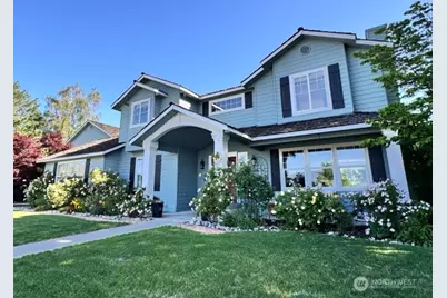 2453 Grand Avenue, East Wenatchee, WA 98802 - Photo 2