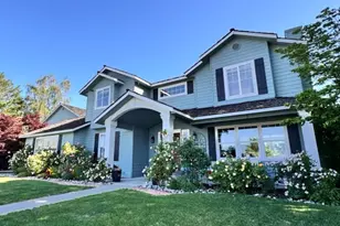2453 Grand Ave, East Wenatchee, WA 98802 - Photo 2
