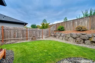 108 W 16th St, La Center, WA 98629 - Photo 34