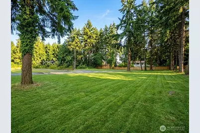 15205 22 Avenue E, Tacoma, WA 98445 - Photo 6