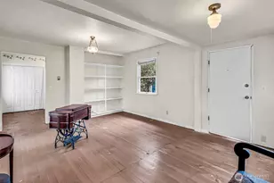 831 NW 52nd St, Seattle, WA 98107 - Photo 10