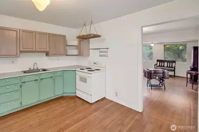 831 NW 52nd Street, Seattle, WA 98107 - Photo 14